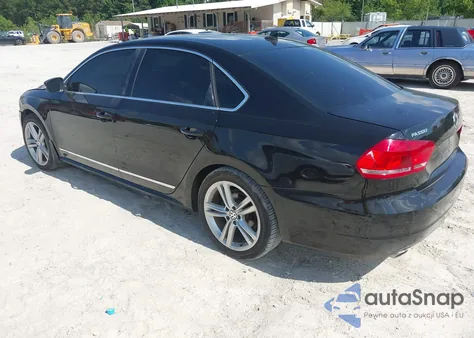 2015 Volkswagen Passat 2.0L Tdi Sel Premium from USA, damaged, VIN 1VWCV7A3XFC059044